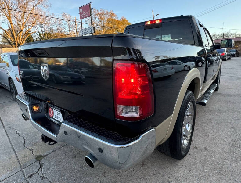 2011 RAM Ram 1500 Pickup Laramie photo 13