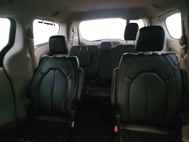 2019 Chrysler Pacifica Touring L