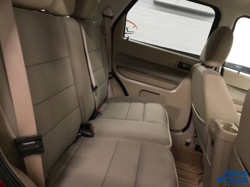 2011 Ford Escape XLT