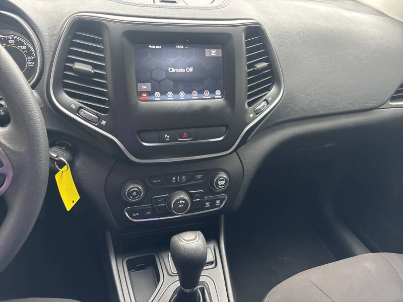 2020 Jeep Cherokee Latitude