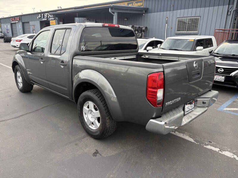 2006 Nissan Frontier SE