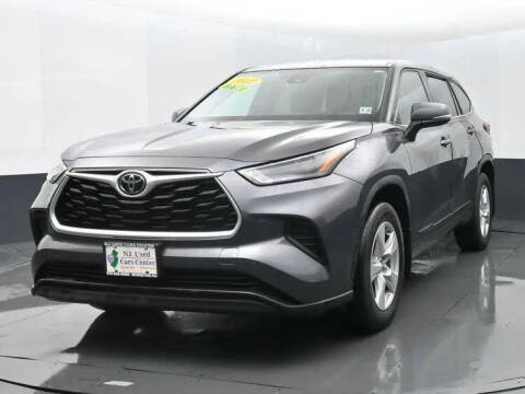 2022 Toyota Highlander L