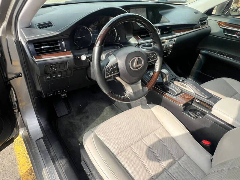 2018 Lexus ES 350