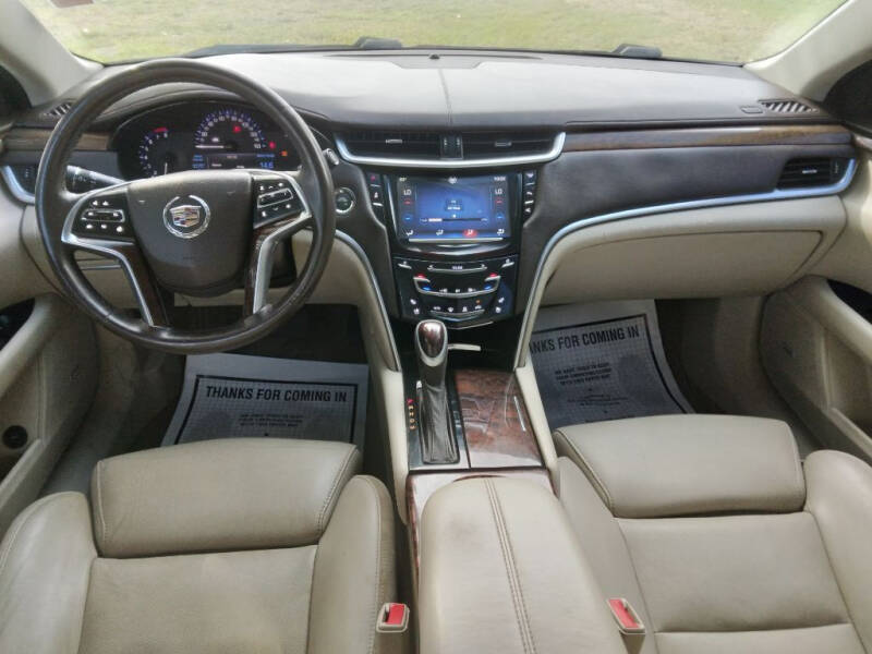 2014 Cadillac XTS Luxury Collection