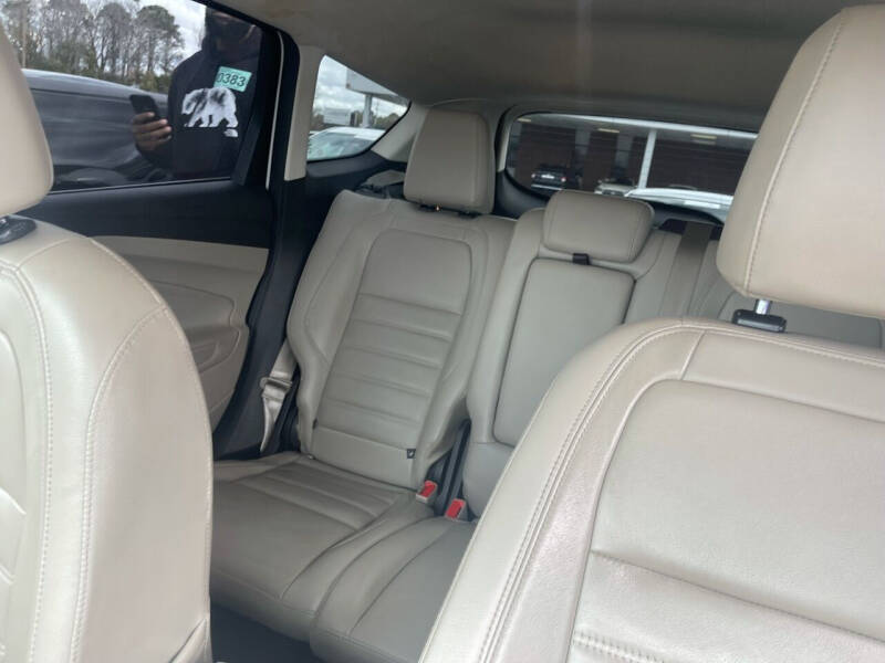 2017 Ford Escape Titanium