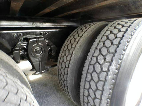 2018 Freightliner M2 106