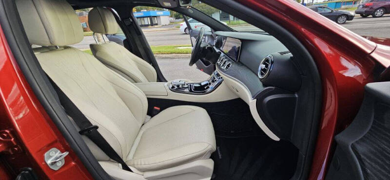 2017 Mercedes-Benz E-Class E 300 4MATIC