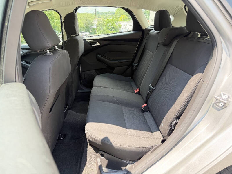 2017 Ford Focus SE