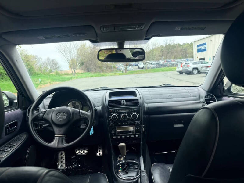 2002 Lexus IS 300