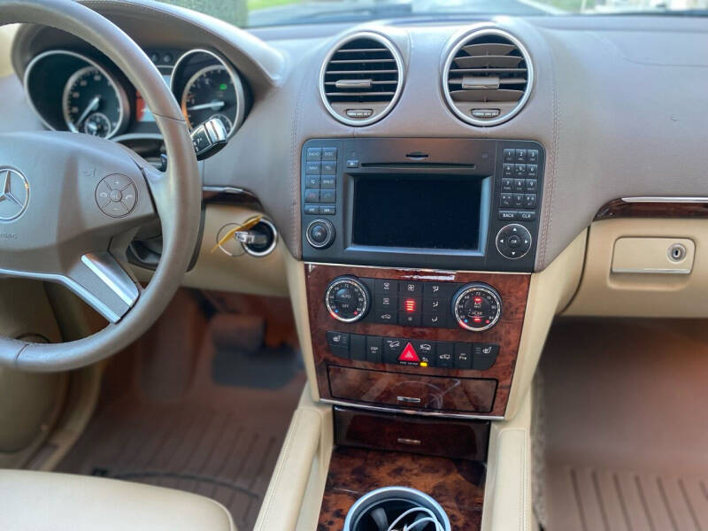 2011 Mercedes-Benz GL-Class GL 350 BlueTEC