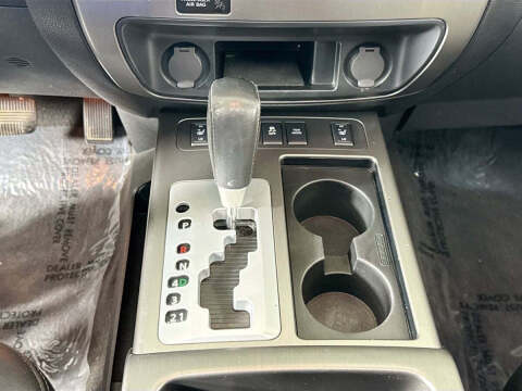 2014 Nissan Armada SV