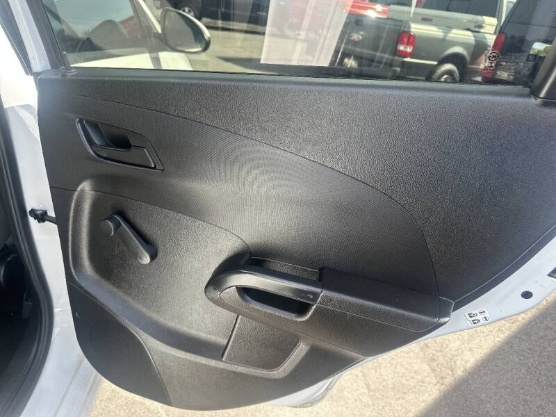 2017 Chevrolet Sonic LT Auto Fleet