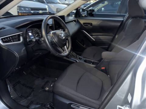 2025 Toyota Corolla Cross LE