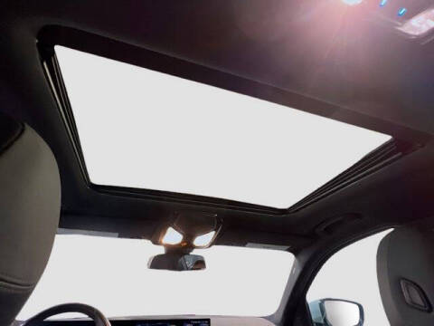 2024 BMW 3 Series 330i