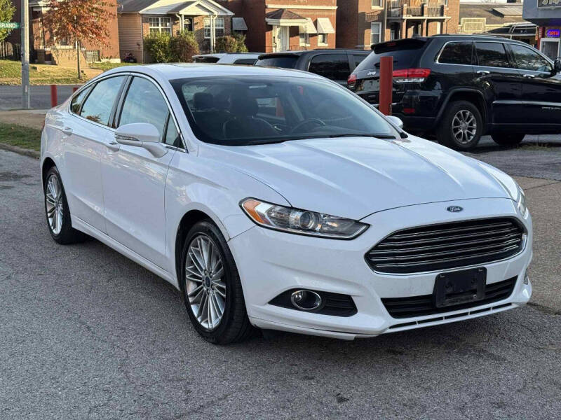 2015 Ford Fusion SE