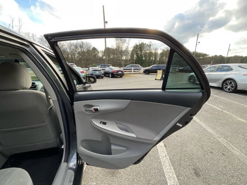 2013 Toyota Corolla LE