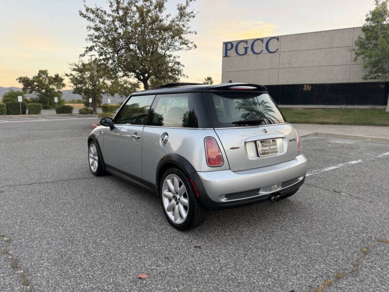 2004 MINI Cooper S