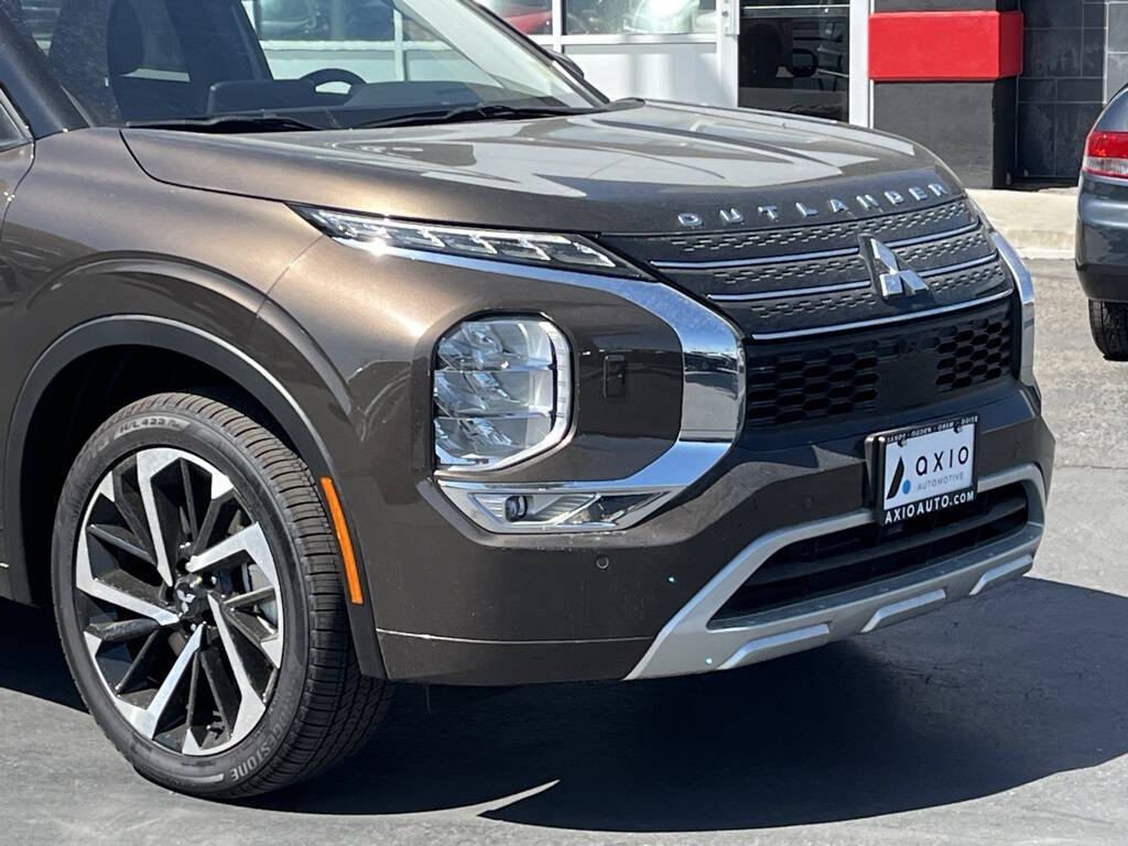 2024 Mitsubishi Outlander for sale at Axio Auto Boise in Boise, ID