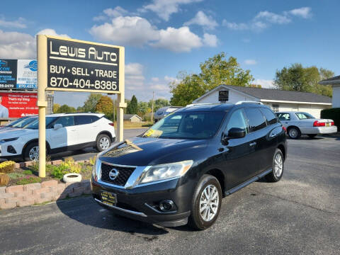 2013 Nissan Pathfinder for sale at Lewis Auto in Mountain Home AR