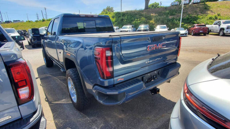 2024 GMC Sierra 2500HD