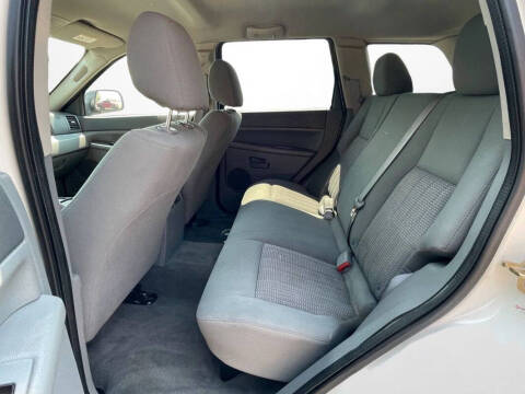 2007 Jeep Grand Cherokee Laredo