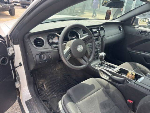 2012 Ford Mustang V6