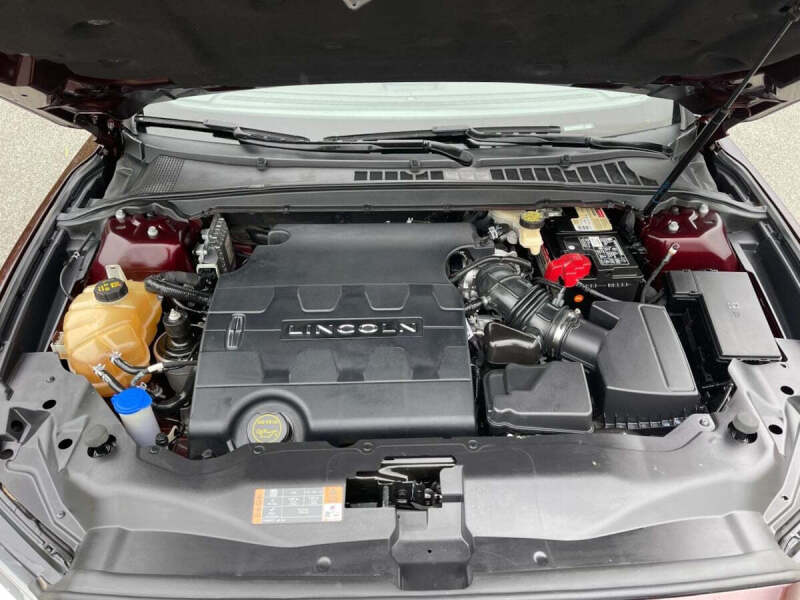 2017 Lincoln Continental Select