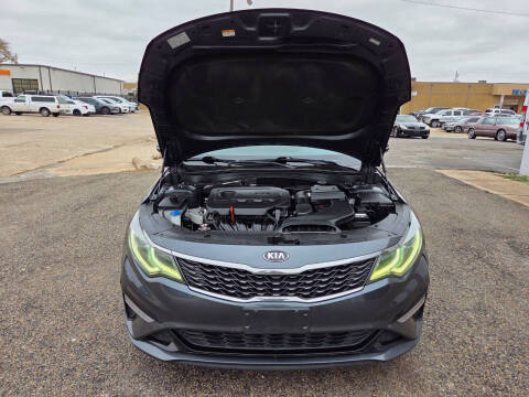 2019 Kia Optima LX