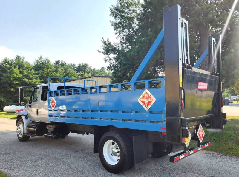 2003 International 4400