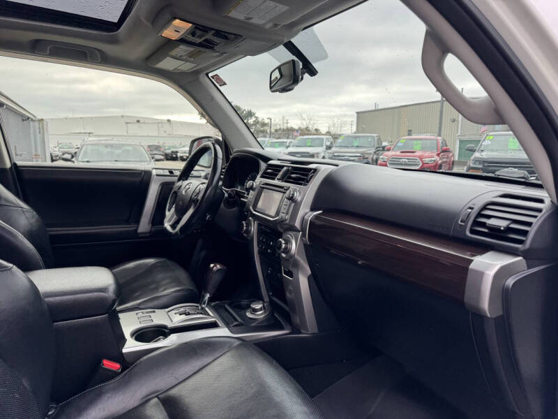 2014 Toyota 4Runner SR5