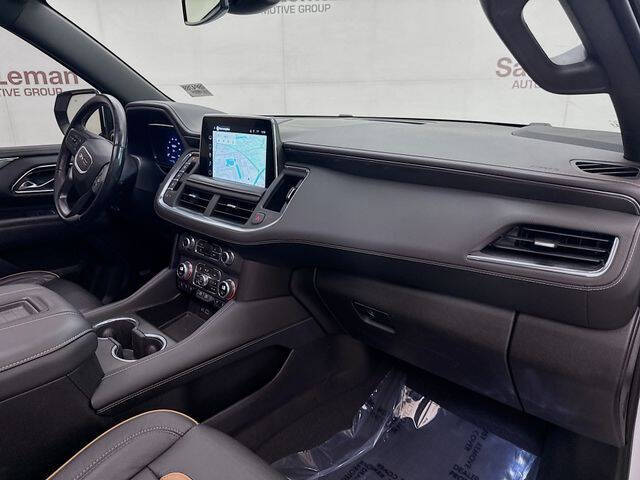 2023 GMC Yukon XL AT4