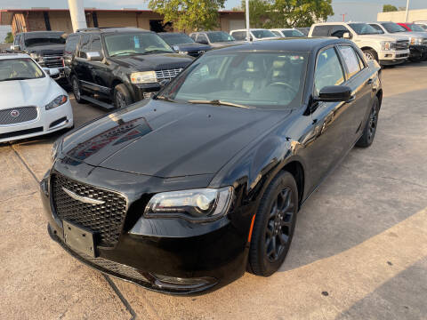 2020 Chrysler 300 for sale at ANF AUTO FINANCE in Houston TX