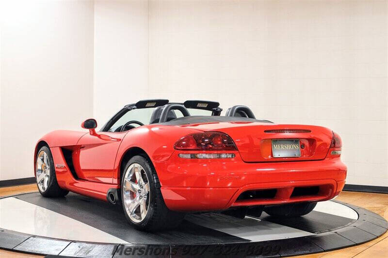 2006 Dodge Viper SRT-10
