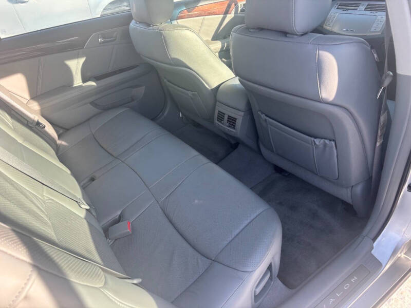 2008 Toyota Avalon Limited