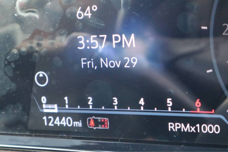 2023 Cadillac Escalade ESV Luxury