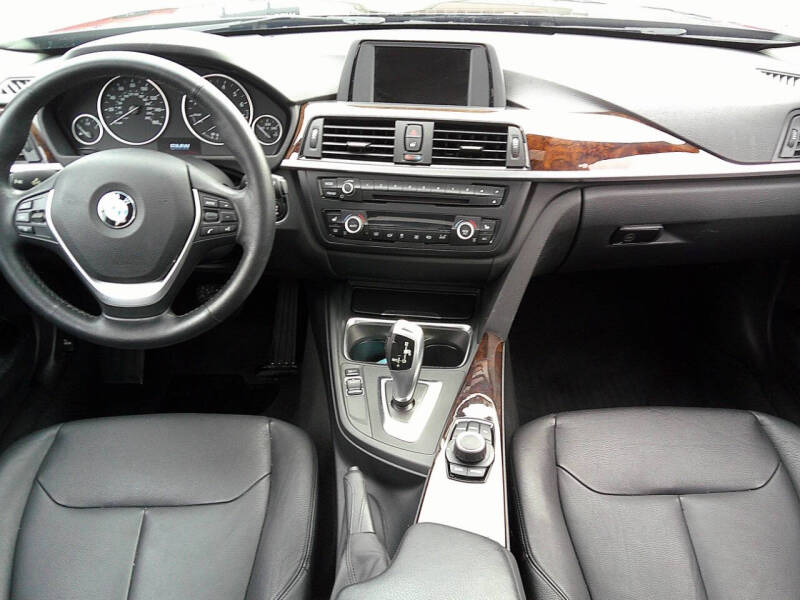 2015 BMW 3 Series 328i xDrive