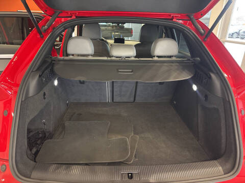 2018 Audi Q3 2.0T Premium