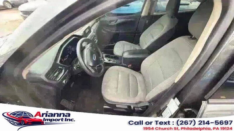 2020 Ford Escape S