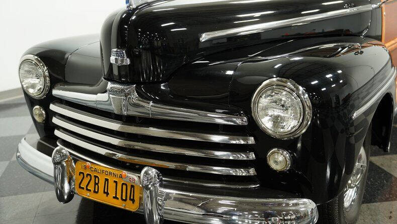 1948 Ford Super Deluxe