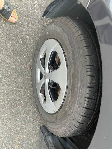 2014 Toyota Prius Two