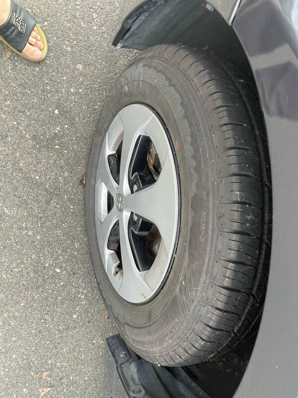 2014 Toyota Prius Two