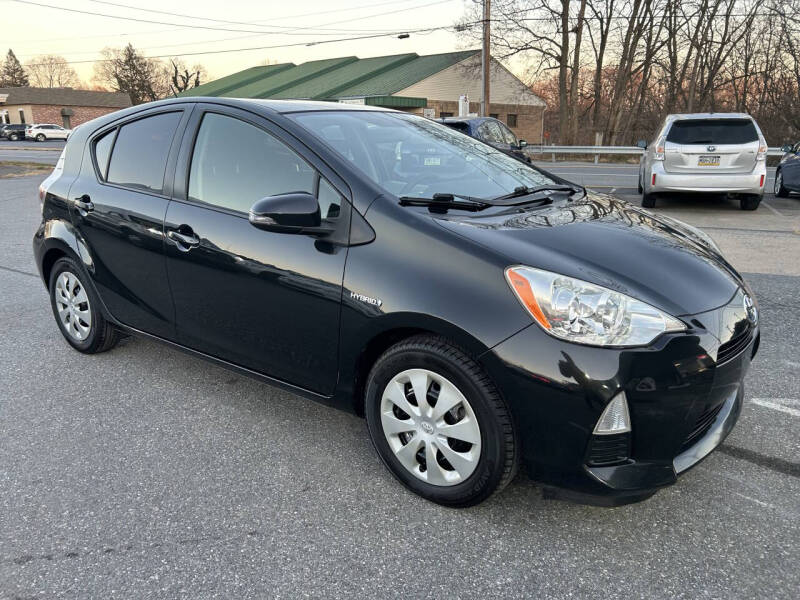 2013 Toyota Prius c Two