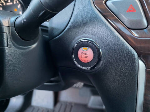 2013 Nissan Pathfinder Platinum