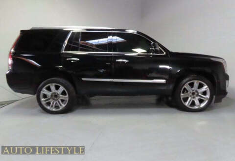2017 Cadillac Escalade Luxury