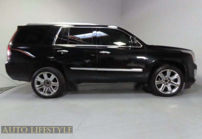 2017 Cadillac Escalade Luxury