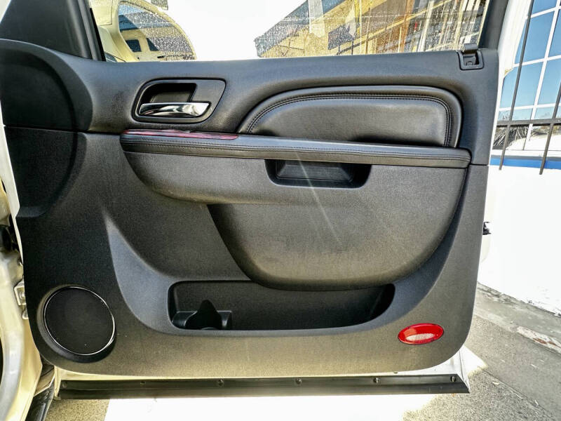 2012 Cadillac Escalade ESV Luxury