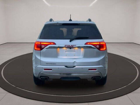 2018 GMC Acadia Denali