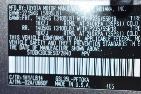 2014 Toyota Sienna XLE 7-Passenger