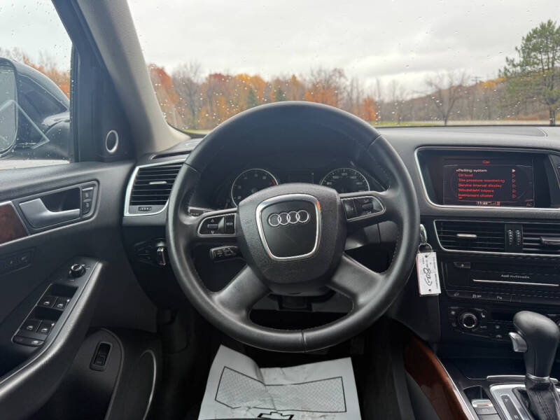 2012 Audi Q5 2.0T quattro Premium Plus