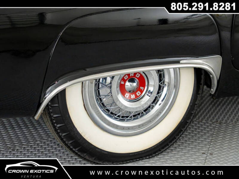 1955 Ford Thunderbird